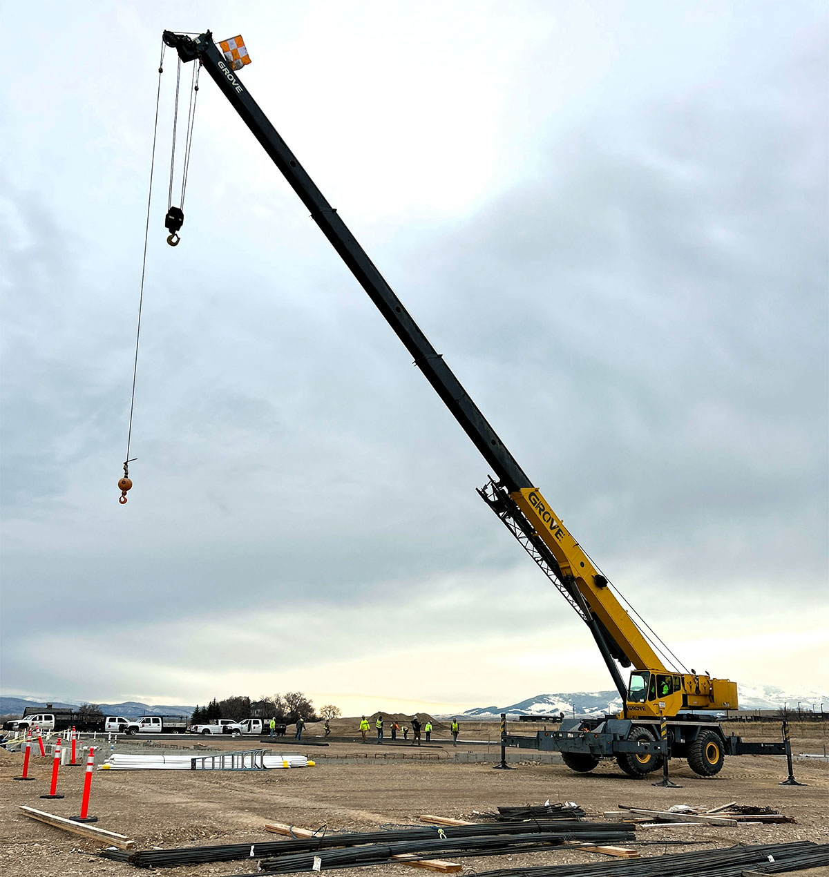 Grove RT 600 50-Ton Crane